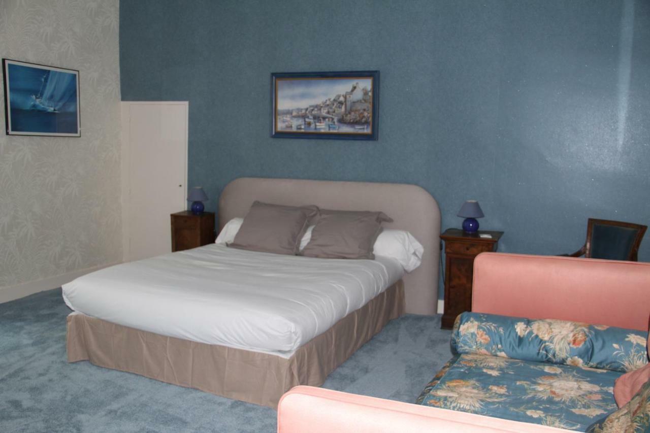 Le Logis De La Foret Hotel Sainte-Verge Buitenkant foto
